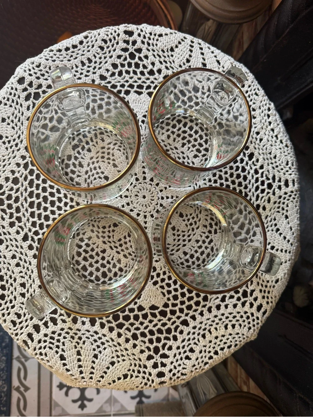 Vtg Libbey Holly Ribbon Christmas Clear Glass Mugs Gold Rim 12 Ounce Set f 4 USA